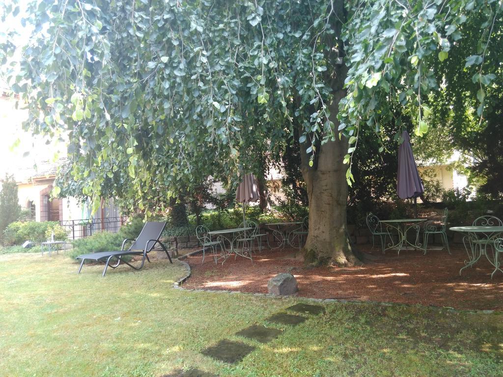 זלסטאט Hostellerie De La Pommeraie By Popinns מראה חיצוני תמונה