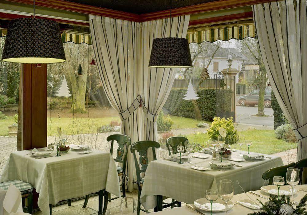 זלסטאט Hostellerie De La Pommeraie By Popinns מראה חיצוני תמונה